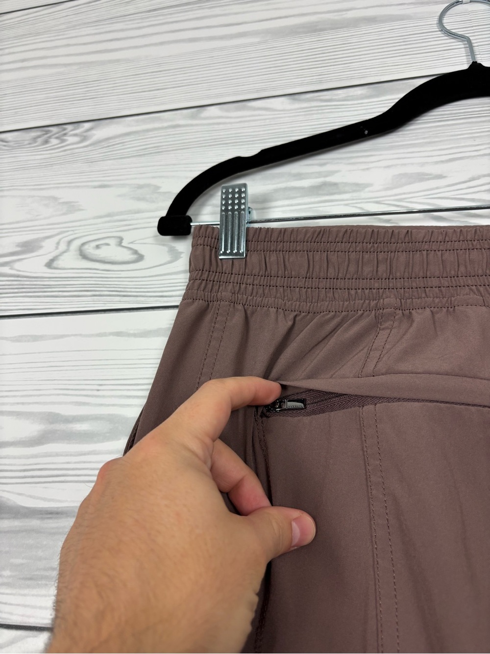 Athleta Chelsea Utility Performance Jogger Brown Size 6 - Picture 7 of 11